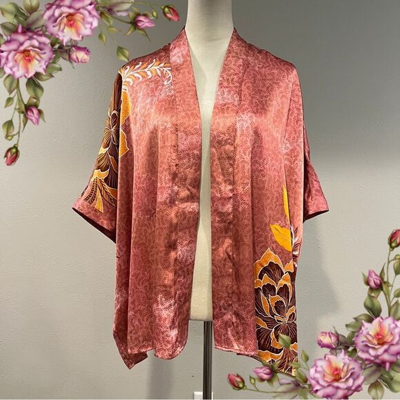 DR2 Pink Floral Kimono Blouse size S/M - Picture 1 of 13